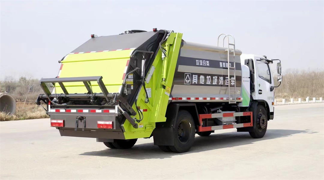 東風(fēng)新能源油電混合壓縮式垃圾車(chē)