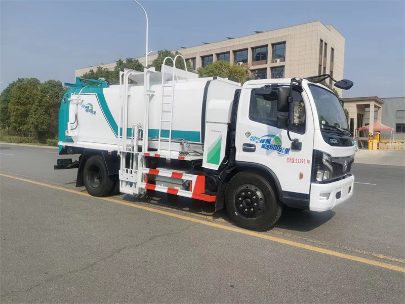 東風(fēng)福瑞卡新能源油電混合餐廚垃圾車