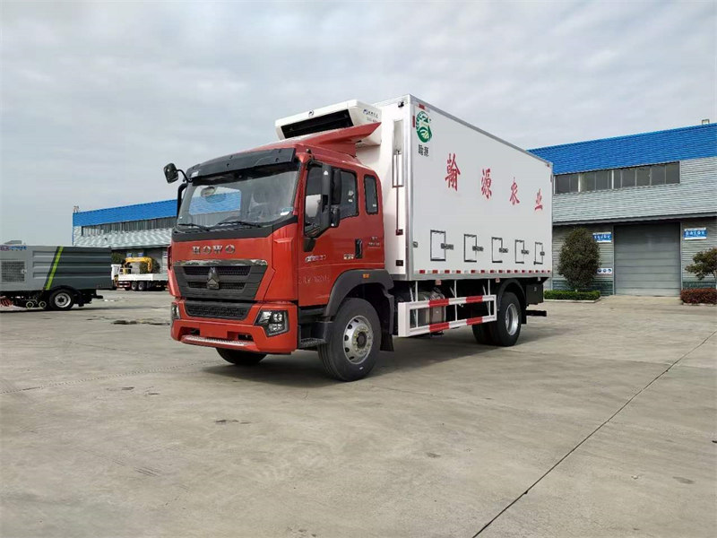 重汽豪沃G5X雞苗運(yùn)輸車可運(yùn)5萬只幼苗