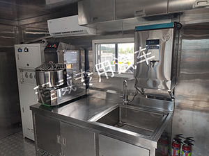 東風(fēng)餐車可以隨停隨走的流動餐車