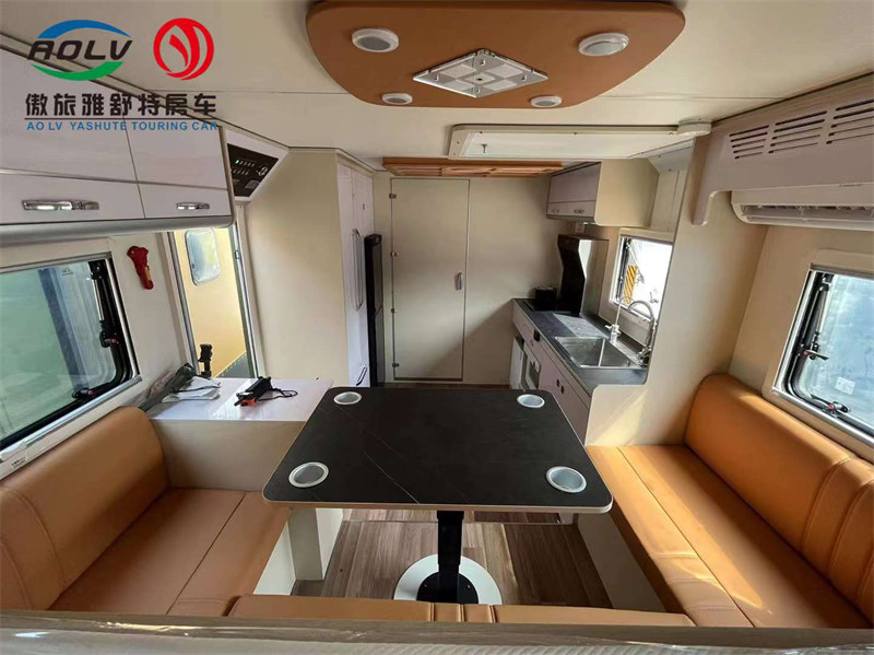 傲旅升降頂房車多少錢一輛