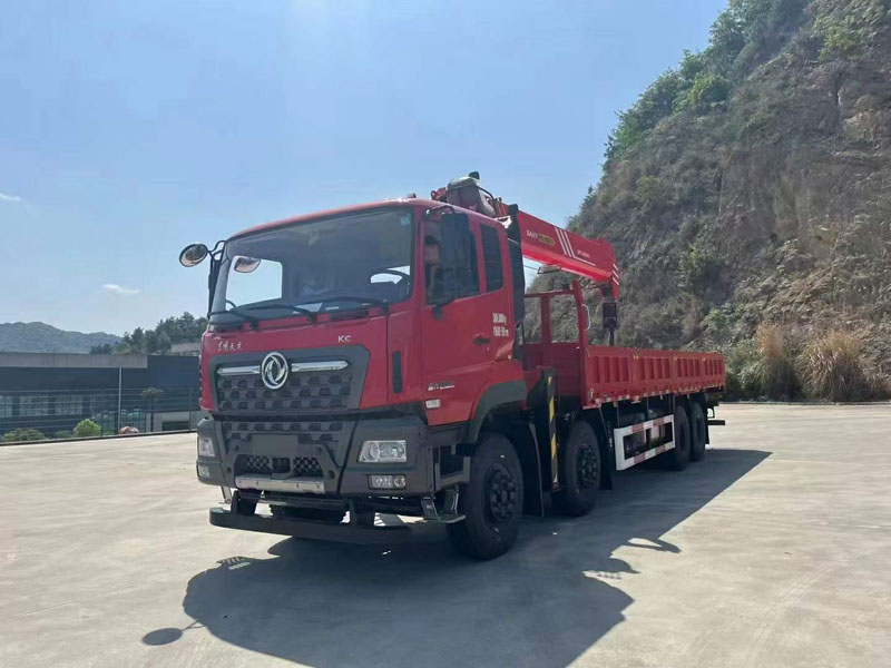 東風天龍龍擎KC后八輪隨車吊新款