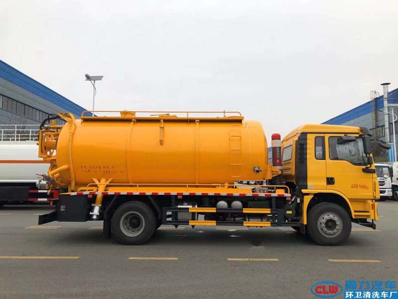 清洗吸污車提車需要注意什么