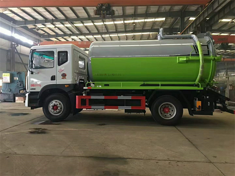 東風(fēng)D9吸污車3950軸距