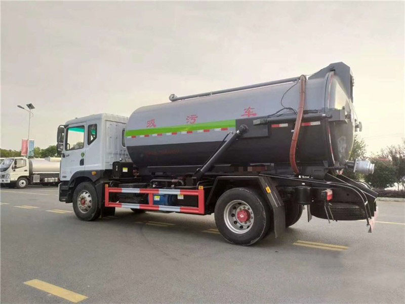 國(guó)六東風(fēng)D9吸污車(chē)公告齊全