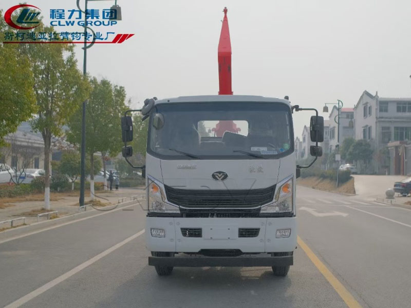重汽豪曼3900軸距勾臂垃圾車