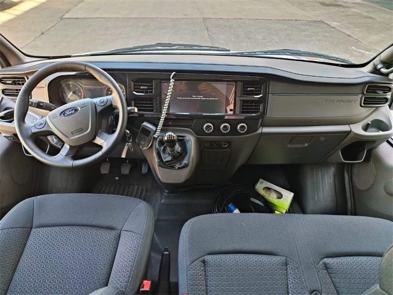 福特V348救護(hù)車(chē)急救專(zhuān)用車(chē)