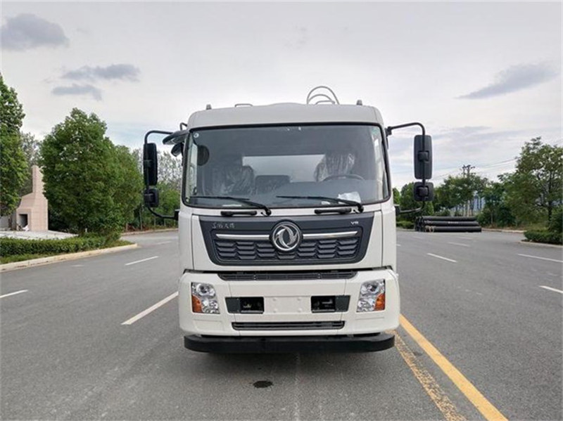 15方水泥運(yùn)輸車(chē)康明斯210馬力發(fā)起機(jī)
