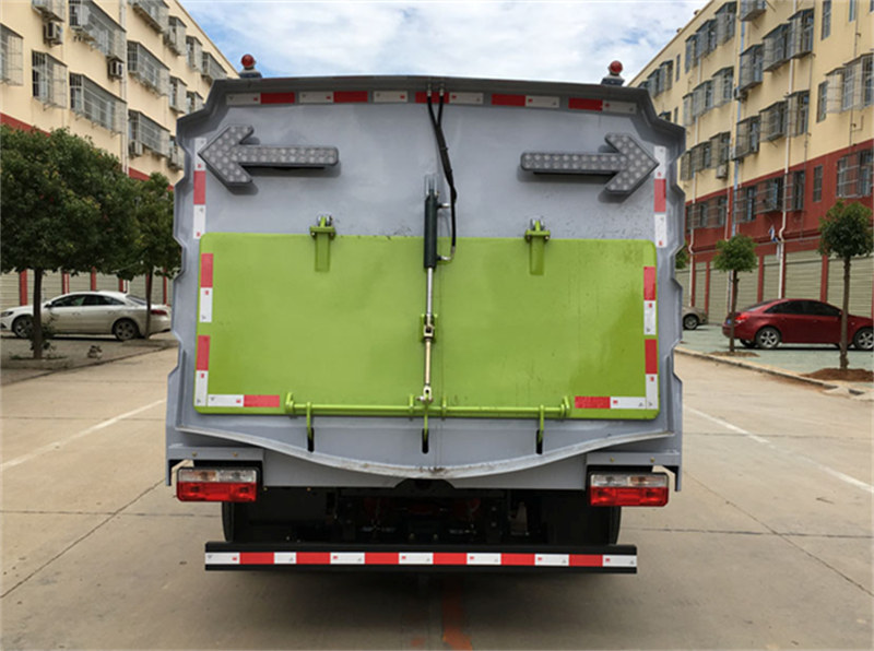 福瑞卡8方掃路車8月價格