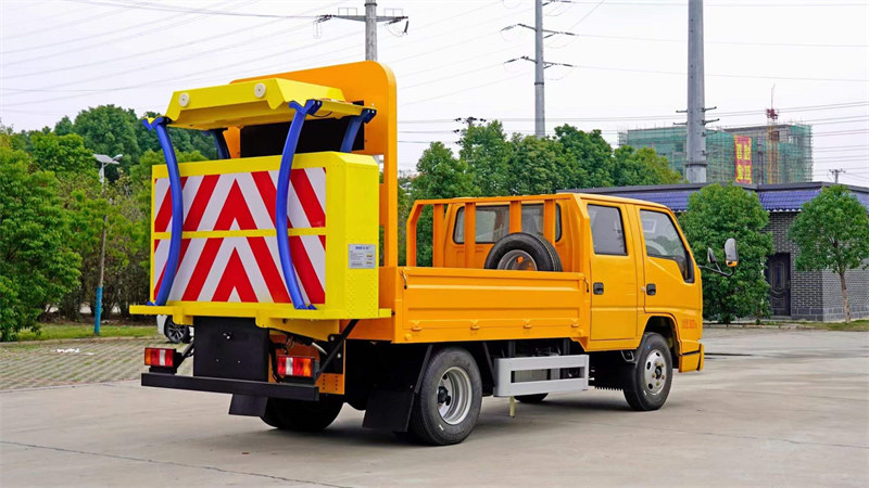 江鈴防撞緩沖車(chē)能上京牌已打表