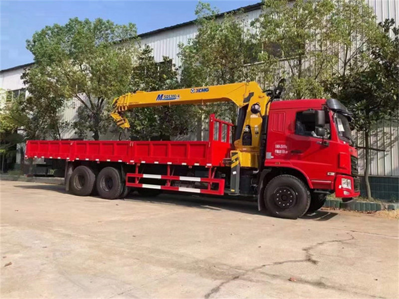 12噸徐工國六隨車吊評測