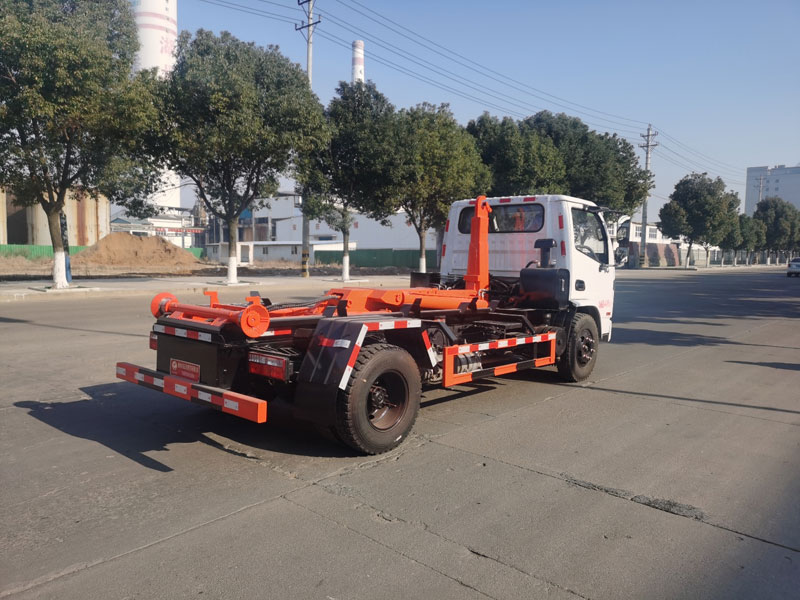 南駿車廂可卸式垃圾車可下地下室的勾臂垃圾車
