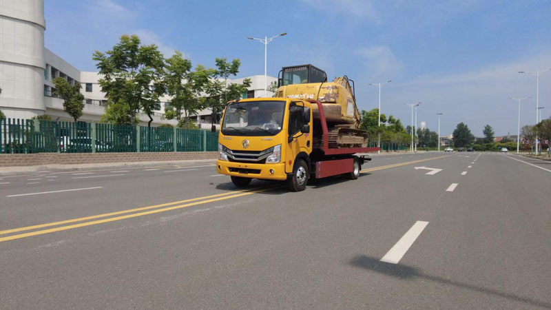 多利卡5噸藍牌一拖二清障車整車11.5萬