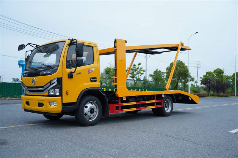 多利卡D7二位板轎運(yùn)車(chē)經(jīng)久耐用