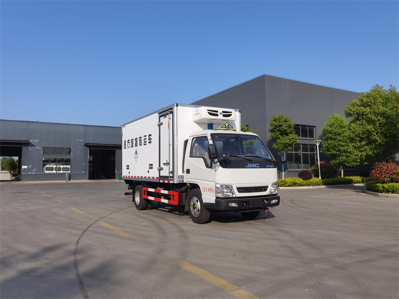 江鈴窄體醫(yī)療廢物轉運車新款2.5排量