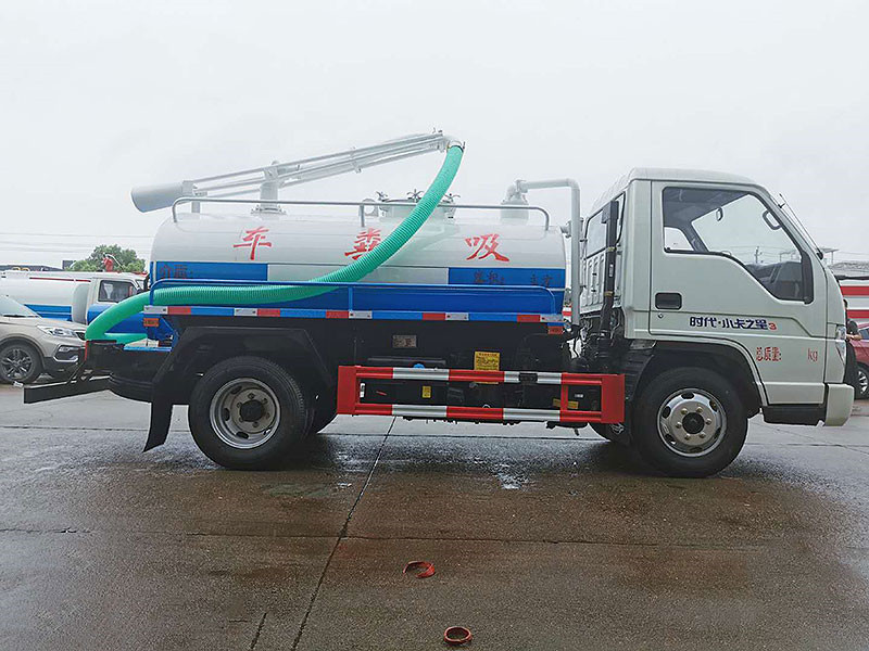3方國(guó)六吸糞車(chē)廠家直銷(xiāo)