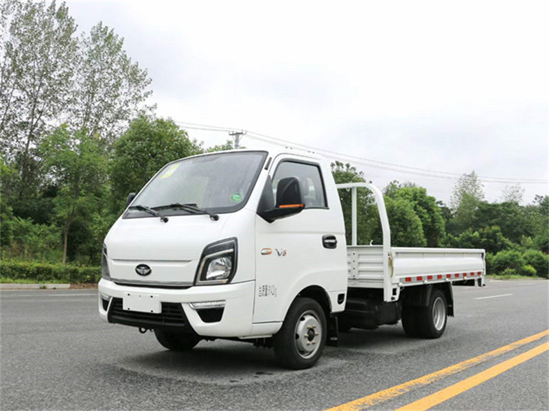 藍(lán)牌隨車吊買哪款