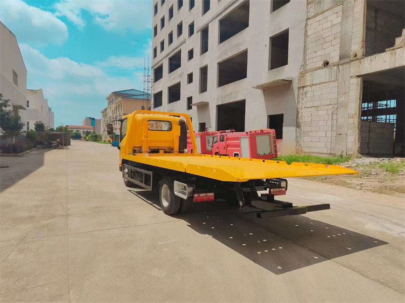 解放虎VN6噸板清障車現車3600軸距