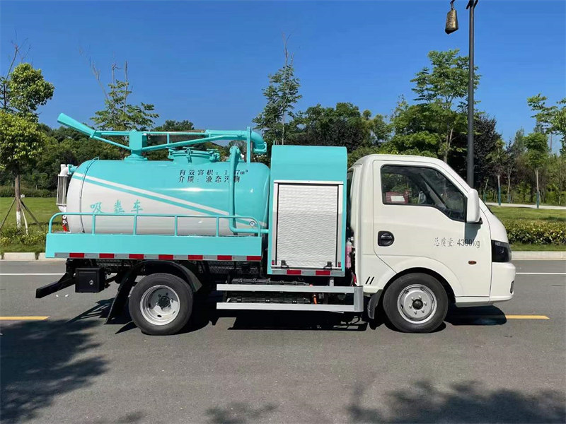 比亞迪純電動(dòng)吸糞車(chē)性?xún)r(jià)高