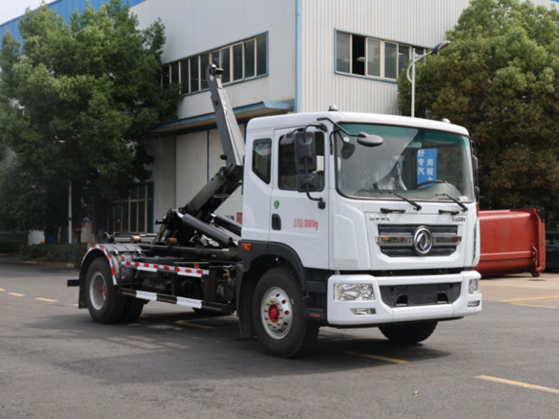 東風多利卡D9勾臂垃圾車
