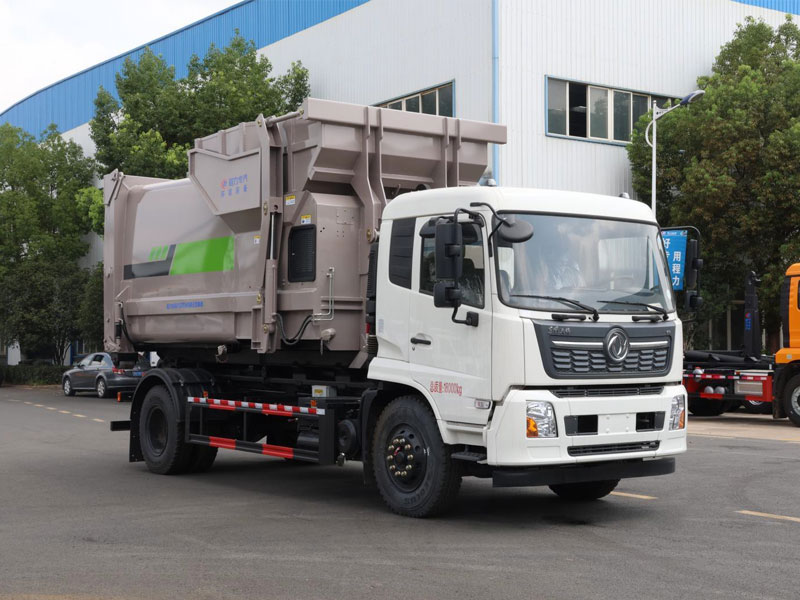 東風(fēng)天錦車廂可卸式垃圾車