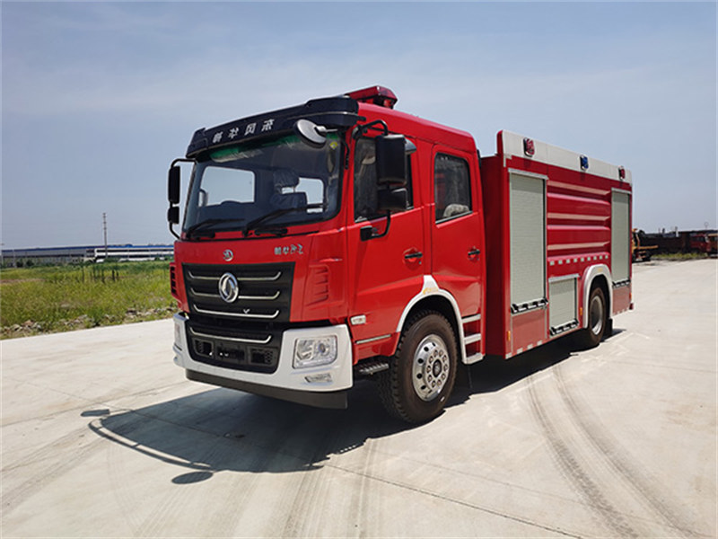8噸東風(fēng)華神水罐消防車(chē)新車(chē)來(lái)襲