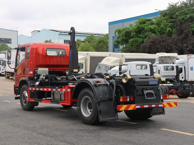 重汽豪曼車廂可卸式垃圾車