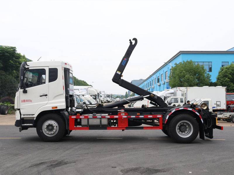 重汽豪沃車廂可卸式垃圾車
