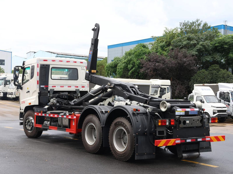 重汽豪沃后雙橋車廂可卸式垃圾車