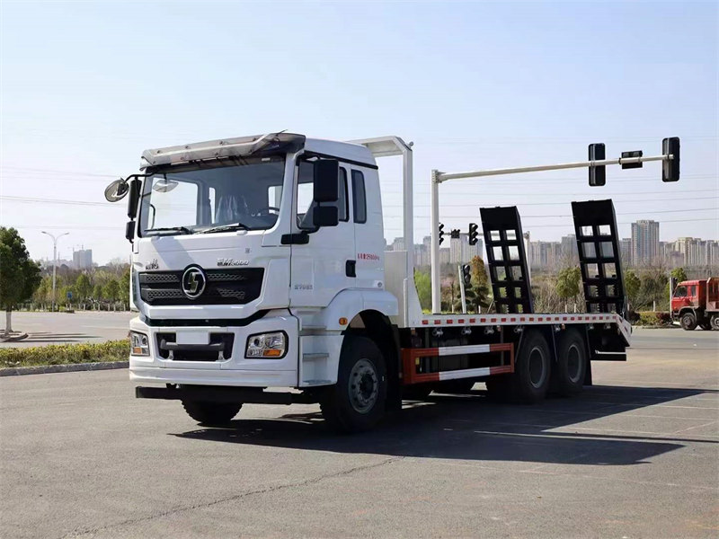 陜汽德龍后八輪平板拖車適合25噸挖機