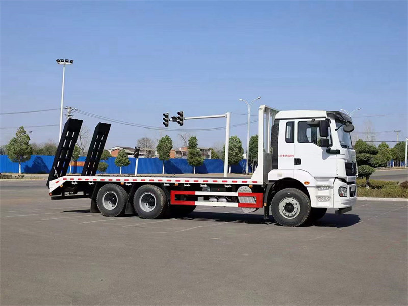 陜汽德龍后八輪平板拖車適合25噸挖機