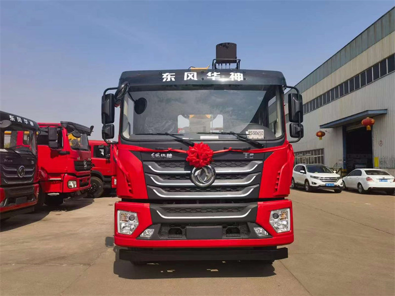 東風(fēng)華神T5新款隨車吊現(xiàn)車大放送
