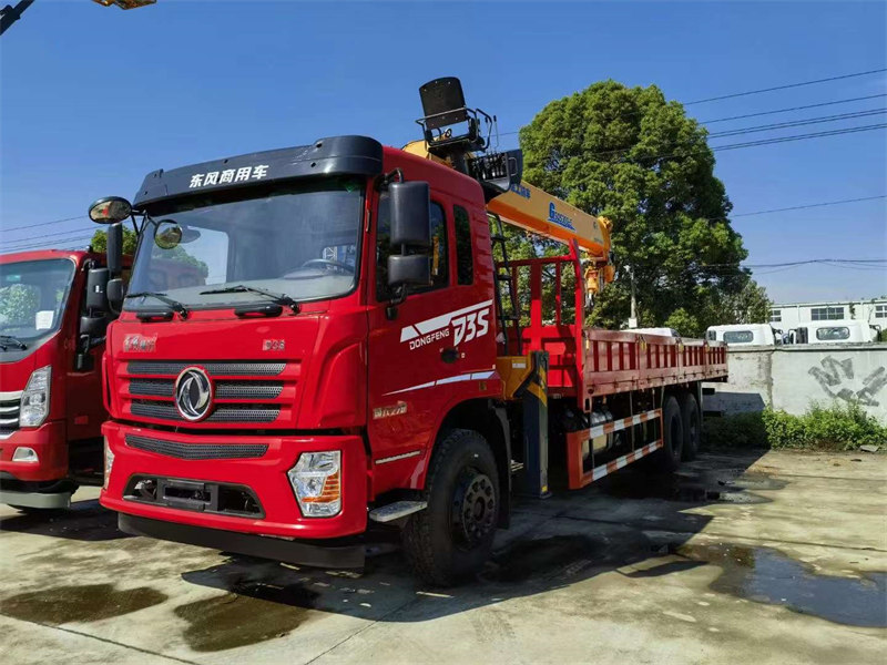 徐工12G五節(jié)隨車吊現(xiàn)車特價(jià)