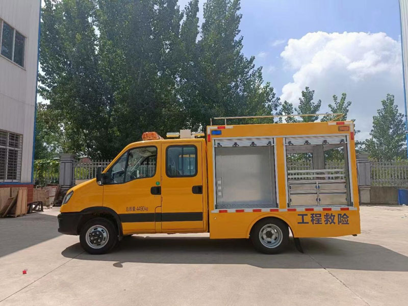 依維柯歐勝B型礦山救險(xiǎn)車