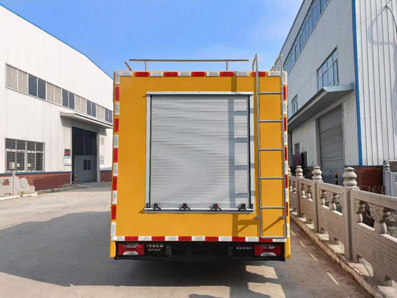 依維柯歐勝B型礦山救險(xiǎn)車
