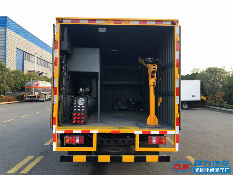 重汽豪沃檢修車三套?壓液?動(dòng)?取力?力快速接口
