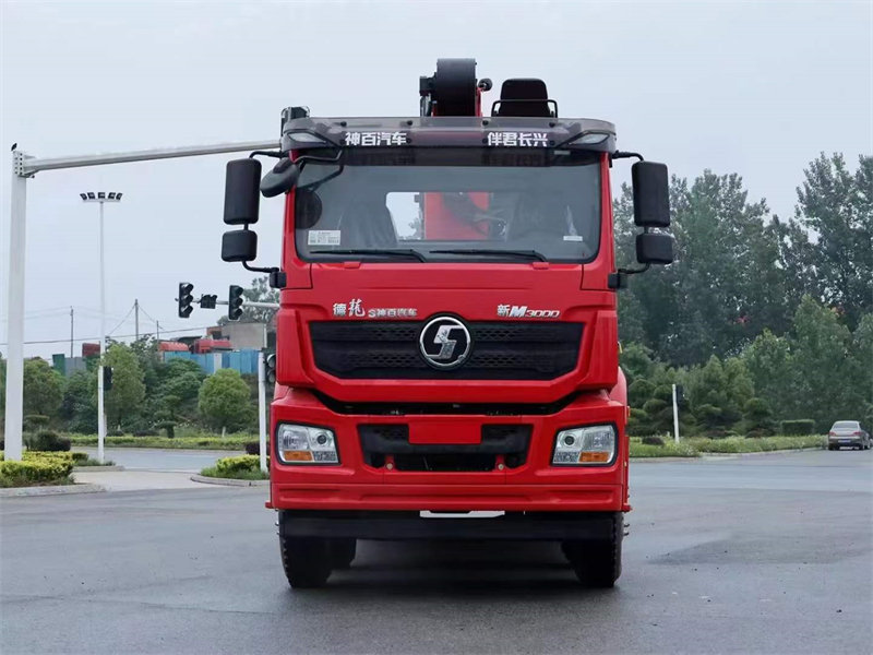 陜汽德龍新M3000隨車吊高配前四后八