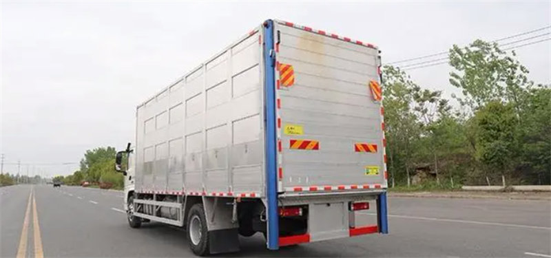 國(guó)六陜汽畜禽運(yùn)輸車價(jià)格圖片