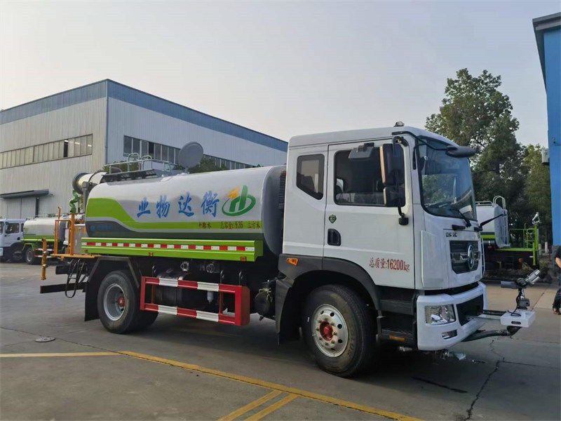 東風(fēng)D9霧炮車廠家直銷質(zhì)優(yōu)價(jià)廉