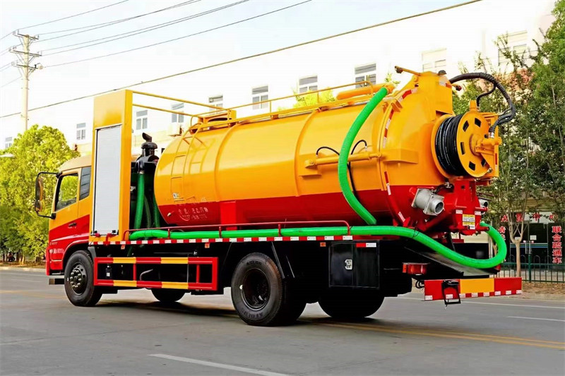 東風(fēng)天錦?清洗吸污車(chē)康明斯230國(guó)六發(fā)動(dòng)機(jī)