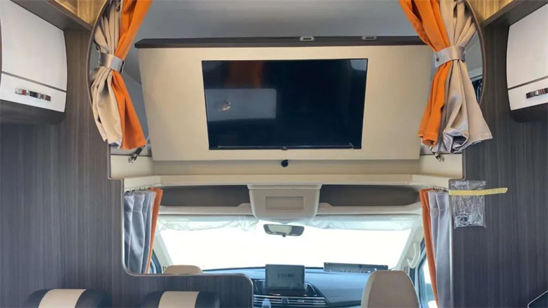 大通V90大額頭房車空間大性價(jià)高