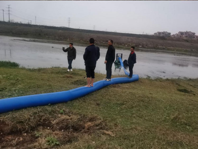 子母式3000方排水車