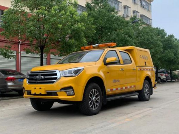 程力威牌五十鈴皮卡600方排澇救險車