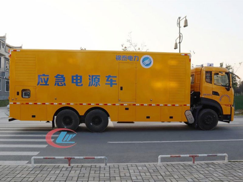 東風(fēng)天龍后雙橋500-1000KW電源車