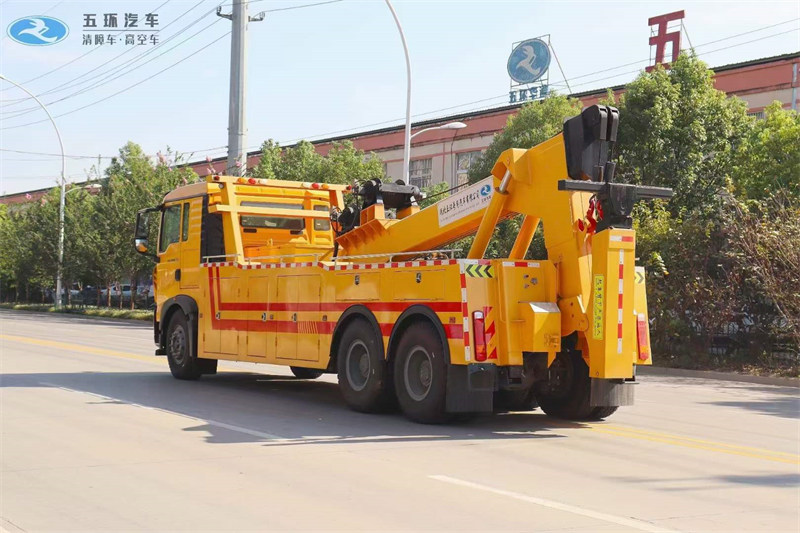 國六重汽豪沃后雙橋一拖一清障車實用性強(qiáng)