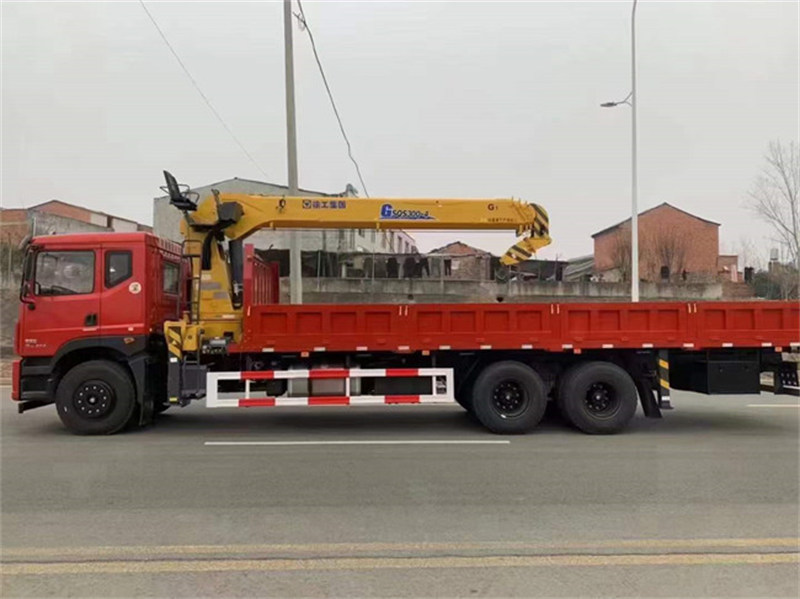 12噸東風(fēng)隨車吊配徐工吊機(jī)多少錢