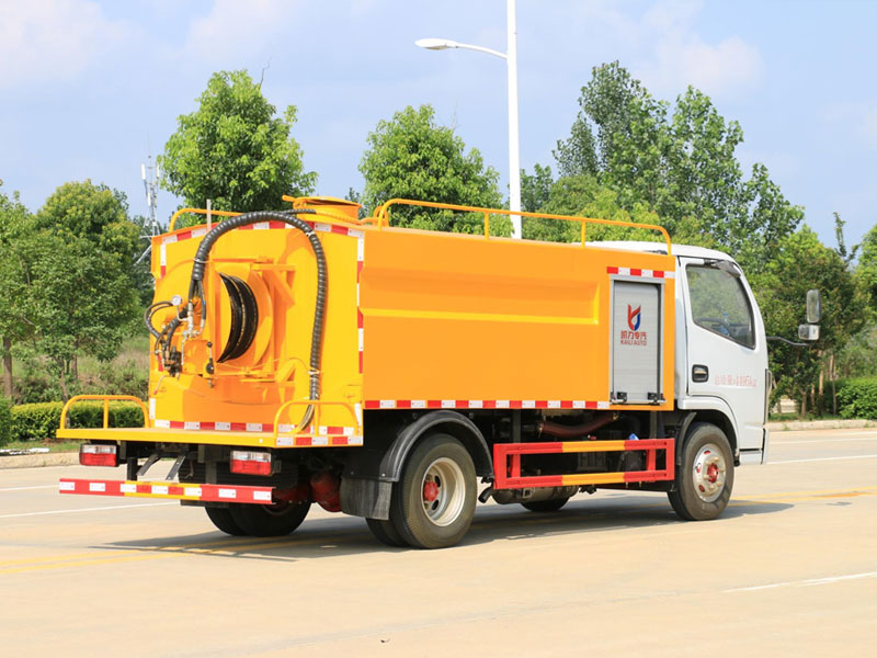 國六小多利卡D6高壓清洗車