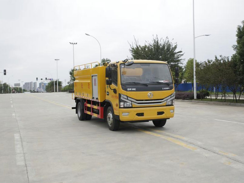 東風(fēng)大多利卡D7高壓清洗車