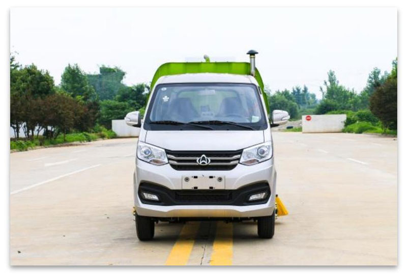 采購(gòu)藍(lán)牌長(zhǎng)安2990掃路車10臺(tái)