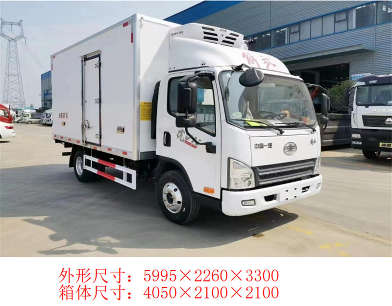 解放冷藏車評測藍(lán)牌大柴155馬力排量3.0L